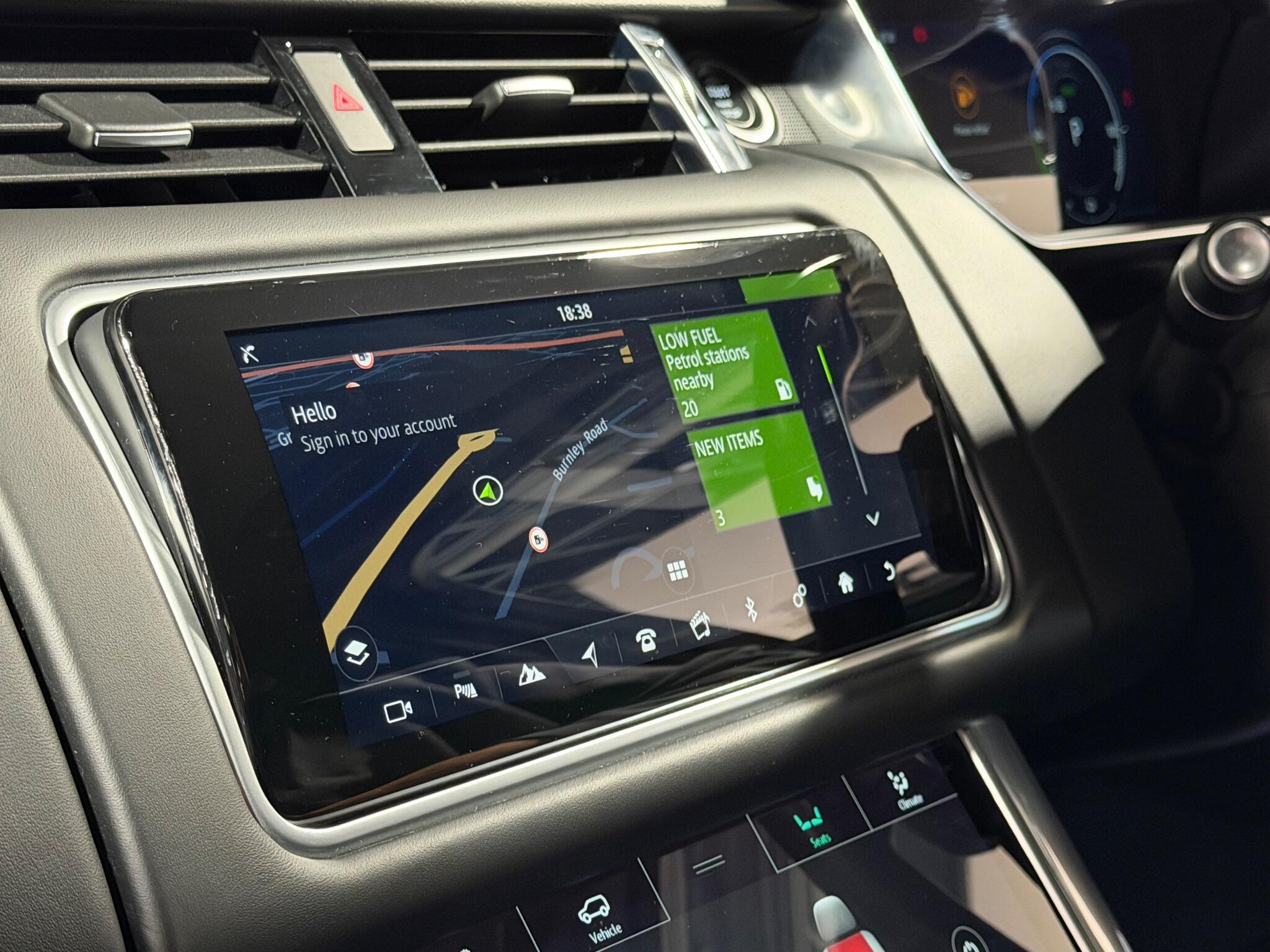 Land Rover Range Rover Sport 2.0 P400e 13.1kWh HSE GPF Dynamic SUV 5dr Petrol Plug-in Hybrid Auto 4WD Euro 6 (s/s) (404 ps)